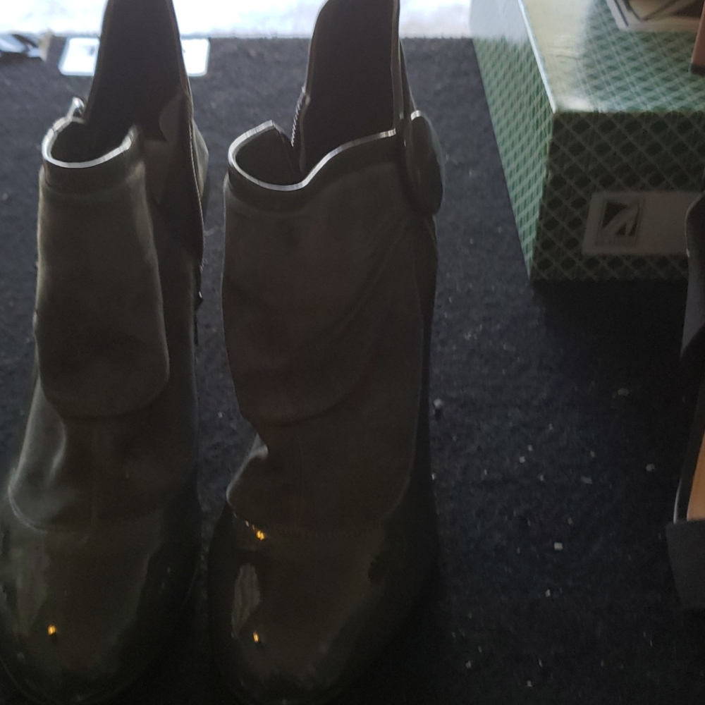 Women's Shoes
